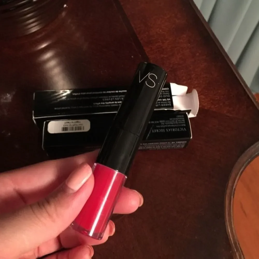Victoria secret sheer lip color duo